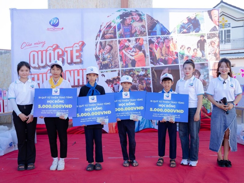 Cộng đồng người dùng 13wim đang tương tác và chia sẻ kinh nghiệm